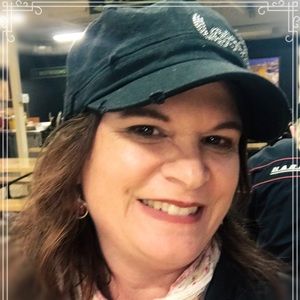 Meet your Posher, Kristy